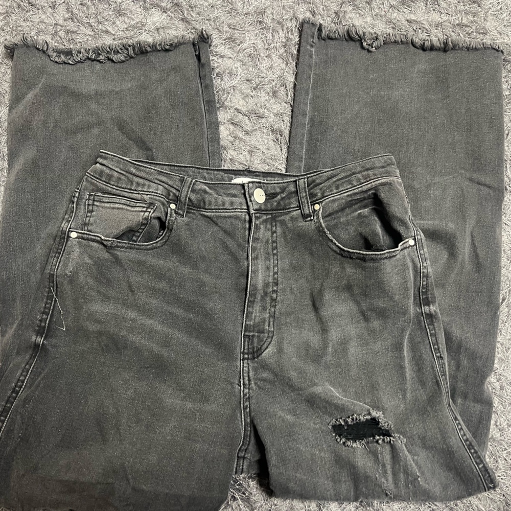 Wide Leg Distressed Jeans